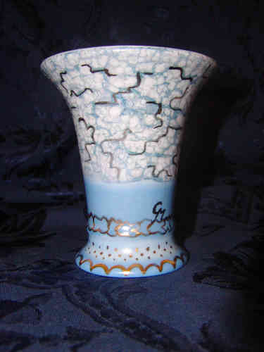 Vase in blaugold